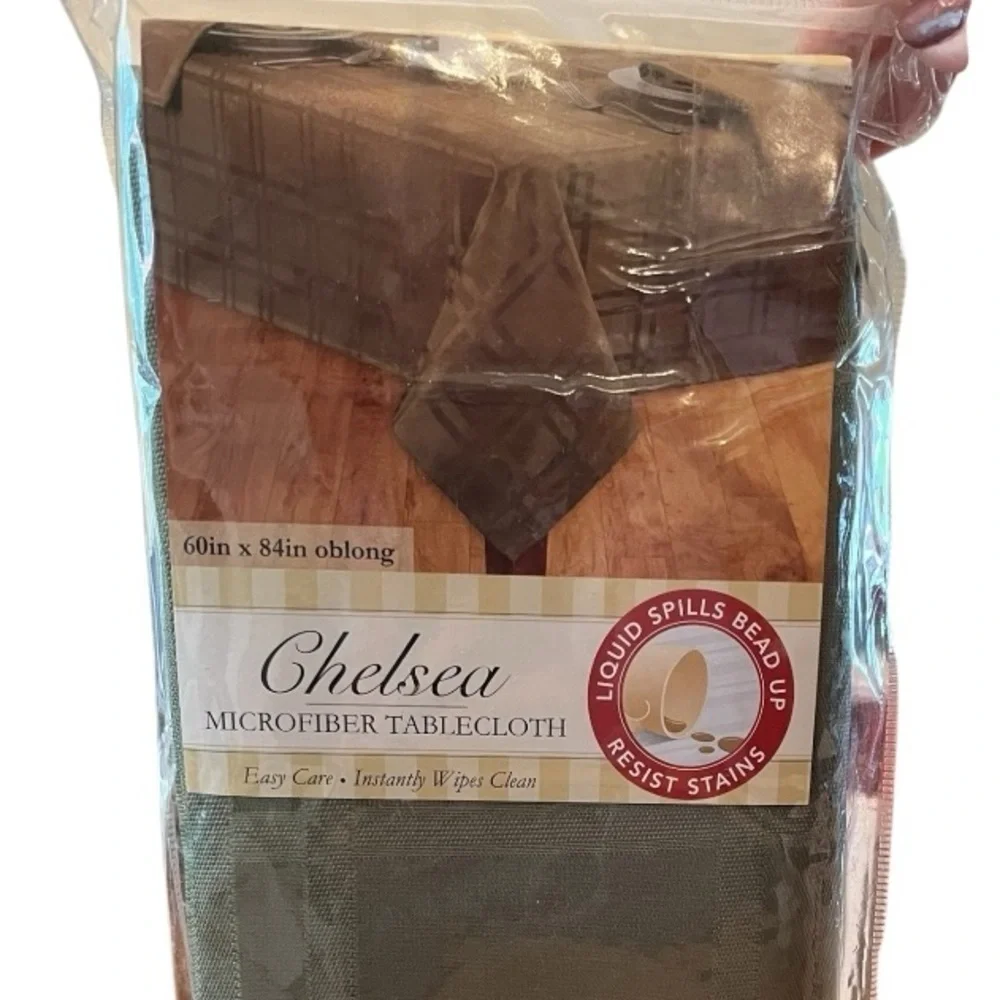 Chelsea Microfiber Tablecloth